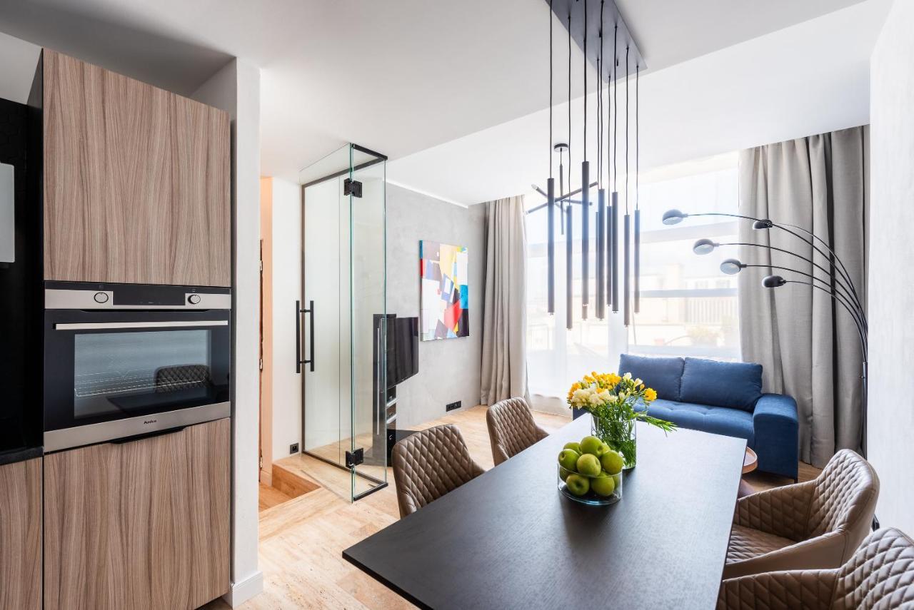 Luxury Apartment With A Balcony And A Terrace Prague Luaran gambar