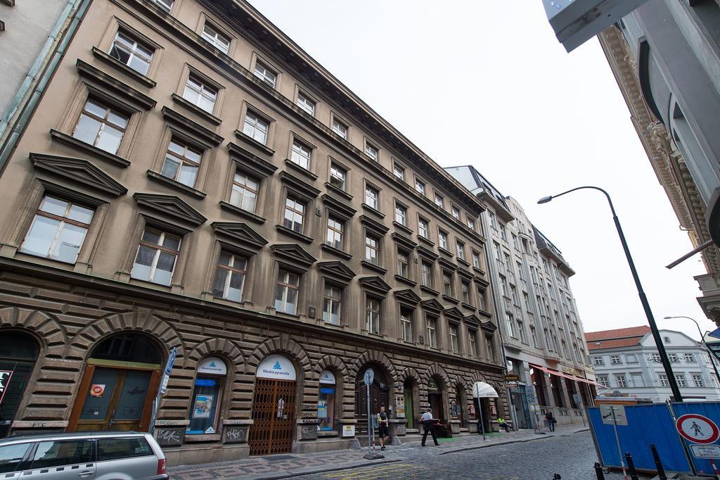 Luxury Apartment With A Balcony And A Terrace Prague Luaran gambar